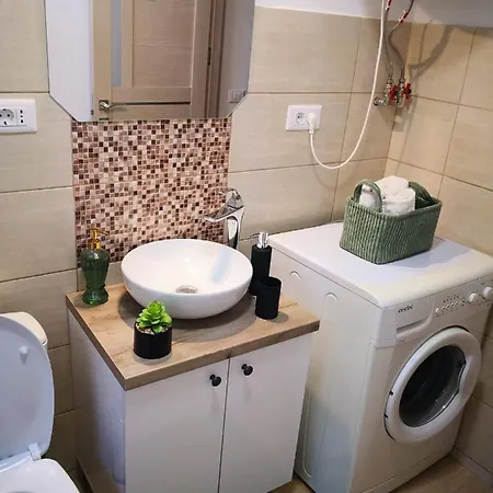 Apartament Andi Lägenhet *
