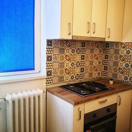 Apartament Andi * Mangalia
